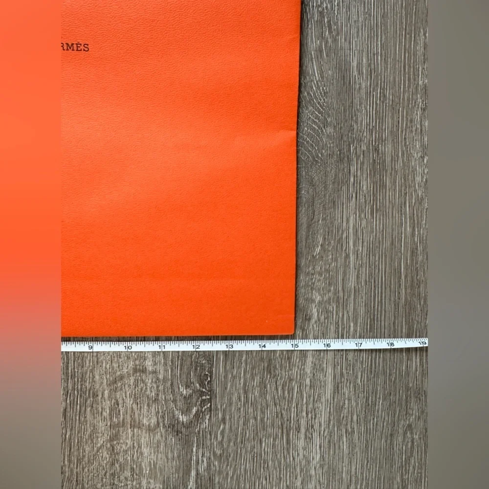 Hermès Apple Watch Orange Shopping Bag Authentic Hermes Packaging Large Gift